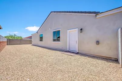 9180 W Hartigan Lane, Arizona City, AZ 85123 - Photo 30