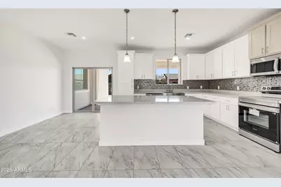 9180 W Hartigan Lane, Arizona City, AZ 85123 - Photo 10