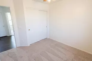 13976 W Port Royale Ln, Surprise, AZ 85379 - Photo 12