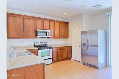 1128 S Olympic Drive, Gilbert, AZ 85296 - Photo 6