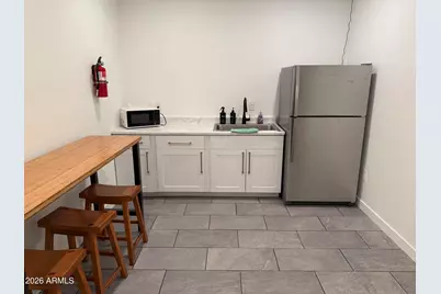 733 E University Drive, Mesa, AZ 85203 - Photo 8