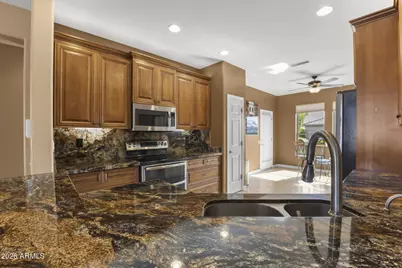 18607 N Diamond Drive, Surprise, AZ 85374 - Photo 10