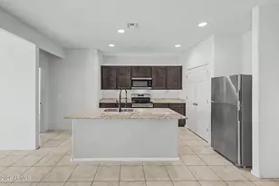 21765 N 259th Ave, Buckeye, AZ 85396 - Photo 4