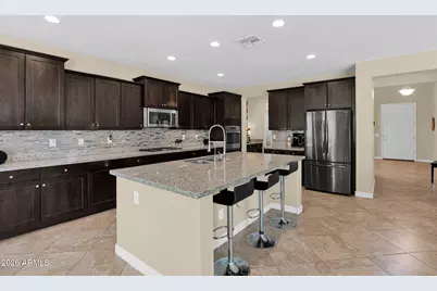 2839 E Muirfield Street, Gilbert, AZ 85298 - Photo 10
