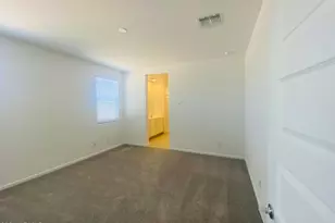5531 S 23rd Dr, Phoenix, AZ 85041 - Photo 4