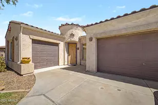 627 E La Costa Dr, Chandler, AZ 85249 - Photo 4
