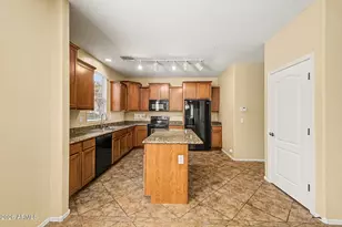 4342 E Carla Vista Dr, Gilbert, AZ 85295 - Photo 12