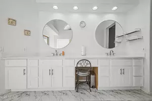 8748 W Sierra Pinta Dr, Peoria, AZ 85382 - Photo 12