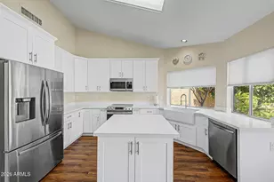 8748 W Sierra Pinta Dr, Peoria, AZ 85382 - Photo 26