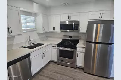 780 W Coolidge Street #B, Phoenix, AZ 85013 - Photo 4