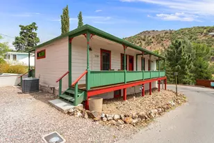 304 Curve St, Bisbee, AZ 85603 - Photo 6