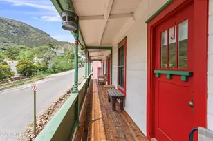 304 Curve St, Bisbee, AZ 85603 - Photo 34