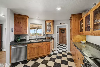 1935 E Tanya Road, Phoenix, AZ 85086 - Photo 20
