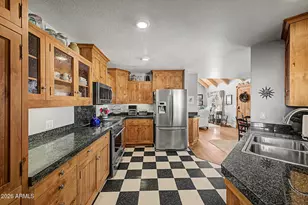 1935 E Tanya Rd, Phoenix, AZ 85086 - Photo 18