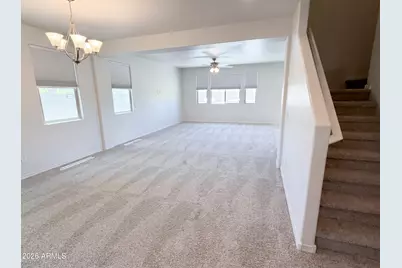 11284 N 186th Lane, Surprise, AZ 85388 - Photo 10