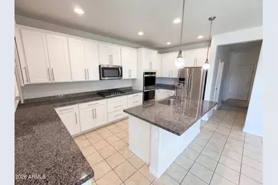 11284 N 186th Lane, Surprise, AZ 85388 - Photo 2