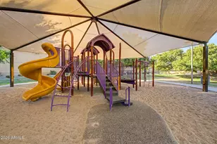 13381 N 87th Ln, Peoria, AZ 85381 - Photo 40