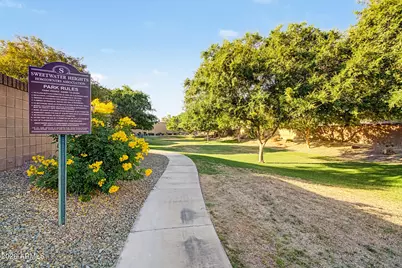 13381 N 87th Lane, Peoria, AZ 85381 - Photo 42