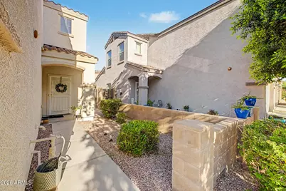 13381 N 87th Lane, Peoria, AZ 85381 - Photo 6