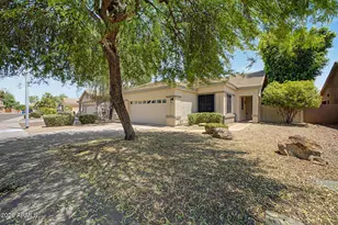 1343 W Thompson Way, Chandler, AZ 85286 - Photo 2