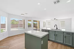 1851 W Hiddenview Dr, Phoenix, AZ 85045 - Photo 30