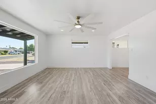 2028 W Solano Dr, Phoenix, AZ 85015 - Photo 10