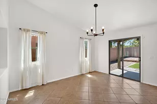 3241 W Huntington Dr, Phoenix, AZ 85041 - Photo 12