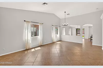 3241 W Huntington Drive, Phoenix, AZ 85041 - Photo 2