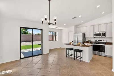3241 W Huntington Drive, Phoenix, AZ 85041 - Photo 10