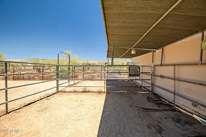 48129 N 15th Avenue, New River, AZ 85087 - Photo 20