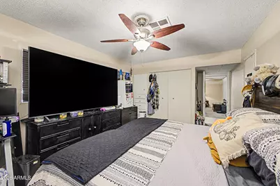 6526 W Oregon Avenue, Glendale, AZ 85301 - Photo 14