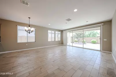 15810 N 109th Avenue, Sun City, AZ 85351 - Photo 2