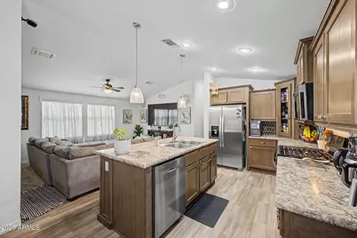 6818 W Villa Street, Phoenix, AZ 85043 - Photo 12