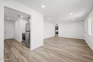 639 S Sirrine --, Mesa, AZ 85210 - Photo 6