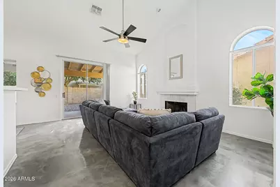 18614 N 35th Place, Phoenix, AZ 85050 - Photo 10