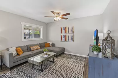 3109 E Larkspur Drive, Phoenix, AZ 85032 - Photo 10