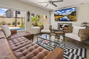 4312 E Sells Dr, Phoenix, AZ 85018 - Photo 4