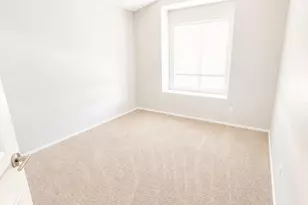4917 W Behrend Dr, Glendale, AZ 85308 - Photo 6