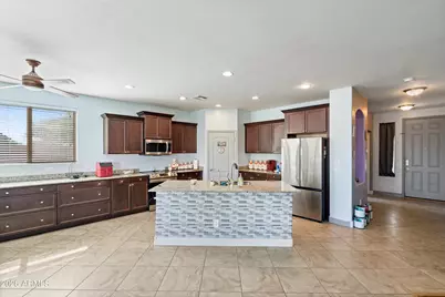 37668 W Vera Cruz Drive, Maricopa, AZ 85138 - Photo 4