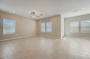 36925 W Nina St, Maricopa, AZ 85138 - Photo 8