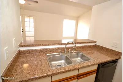 1333 E Morten Avenue #210, Phoenix, AZ 85020 - Photo 18