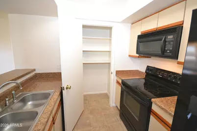 1333 E Morten Avenue #210, Phoenix, AZ 85020 - Photo 16