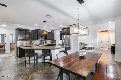7844 W Molly Drive, Peoria, AZ 85383 - Photo 2