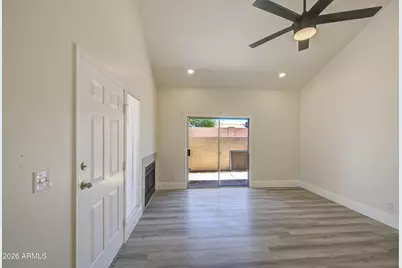 2019 W Lemon Tree Place #1130, Chandler, AZ 85224 - Photo 10