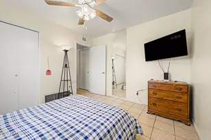 11608 N 20th Dr, Phoenix, AZ 85029 - Photo 14