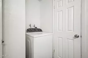 11608 N 20th Dr, Phoenix, AZ 85029 - Photo 24