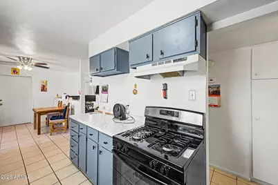 11608 N 20th Drive, Phoenix, AZ 85029 - Photo 12