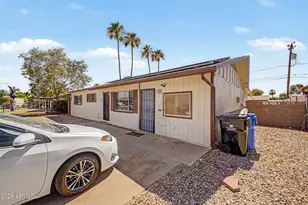11608 N 20th Dr, Phoenix, AZ 85029 - Photo 2
