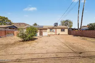 11608 N 20th Dr, Phoenix, AZ 85029 - Photo 26