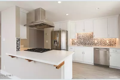 4210 N 34th Place, Phoenix, AZ 85018 - Photo 2